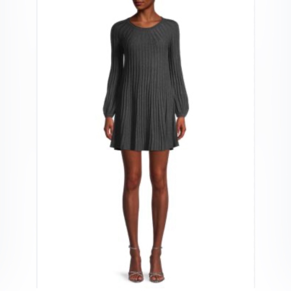 NWT Max Studio Pleated Sweater Dress in Heather Gray size small